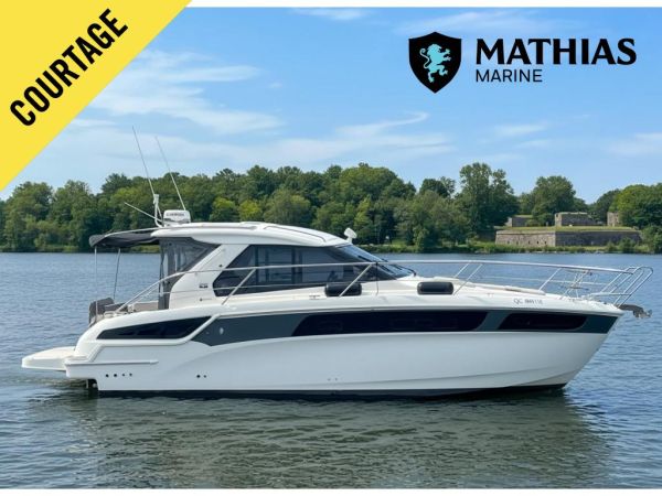 MM-C-26-0004 Occasion BAVARIA S36 COUPE VOLVO D3-220 EVC 2021 a vendre 1