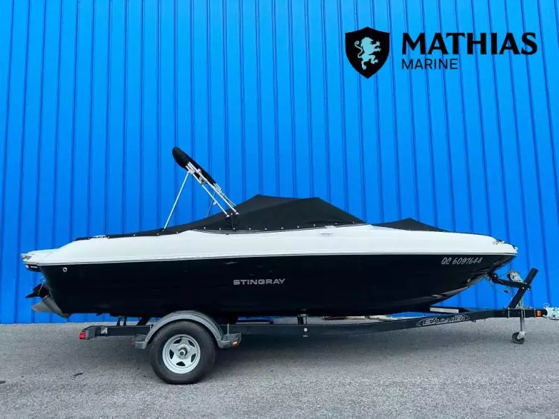 MM-C-24-0147 Occasion STINGRAY 208 LR 2018 a vendre 1