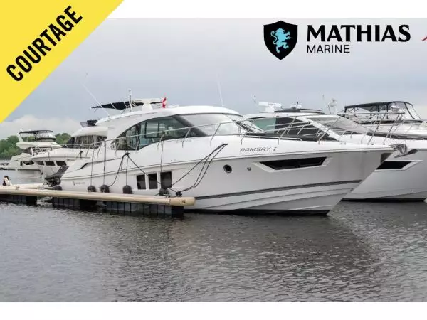 MM-C-25-0119 Occasion CRUISERS YACHTS CANTIUS 45 DIESEL 2018 a vendre 1