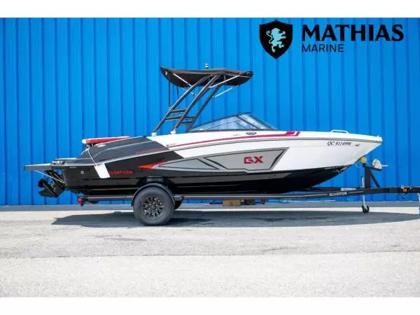 MM-25-0558A Occasion GLASTRON 215 GX 4.5L / ALPHA MERCRUISER 2023 a vendre 1