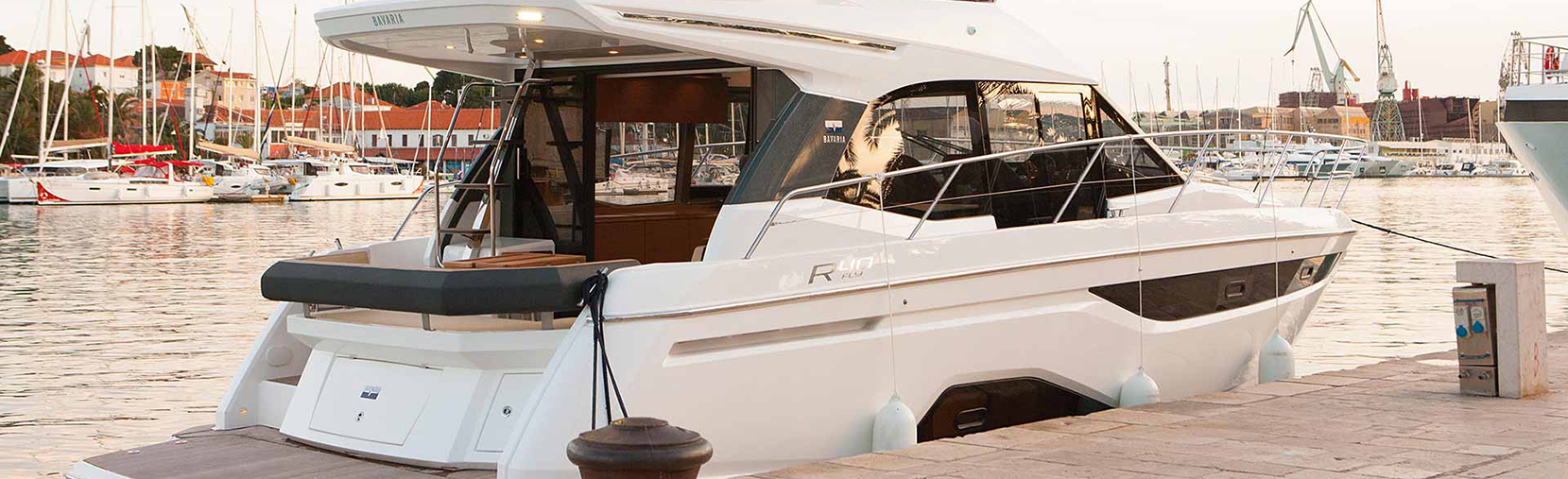 Bavaria R40 boat