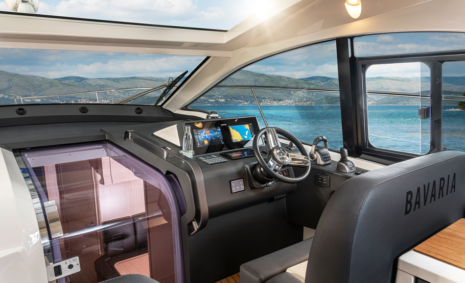 Bavaria sr41 boat dashboard